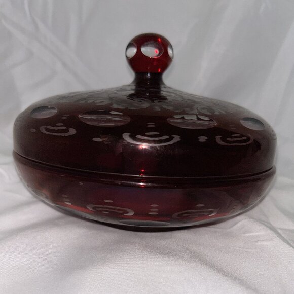 Bohemian Red Cut-to-Clear Candy Dish with Lid - Picture 6 of 8